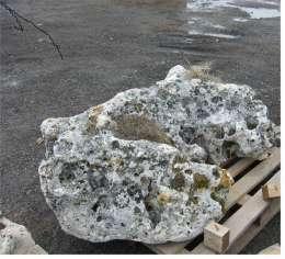 Валуны дырчатые, фото Купить Валуны дырчатые в Коммунаре